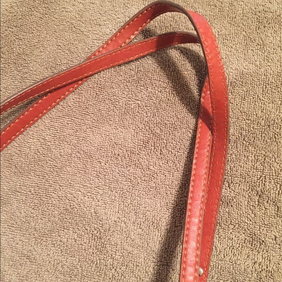 Rust/orange Relic handbag - Picture 3 of 4